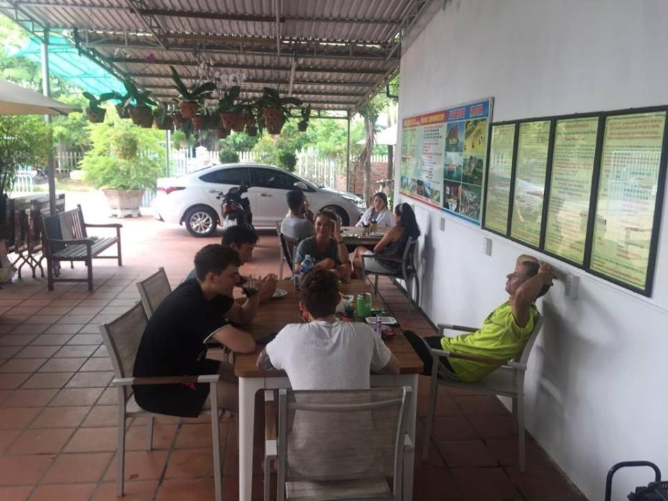 Basil Homestay Хойан Экстерьер фото