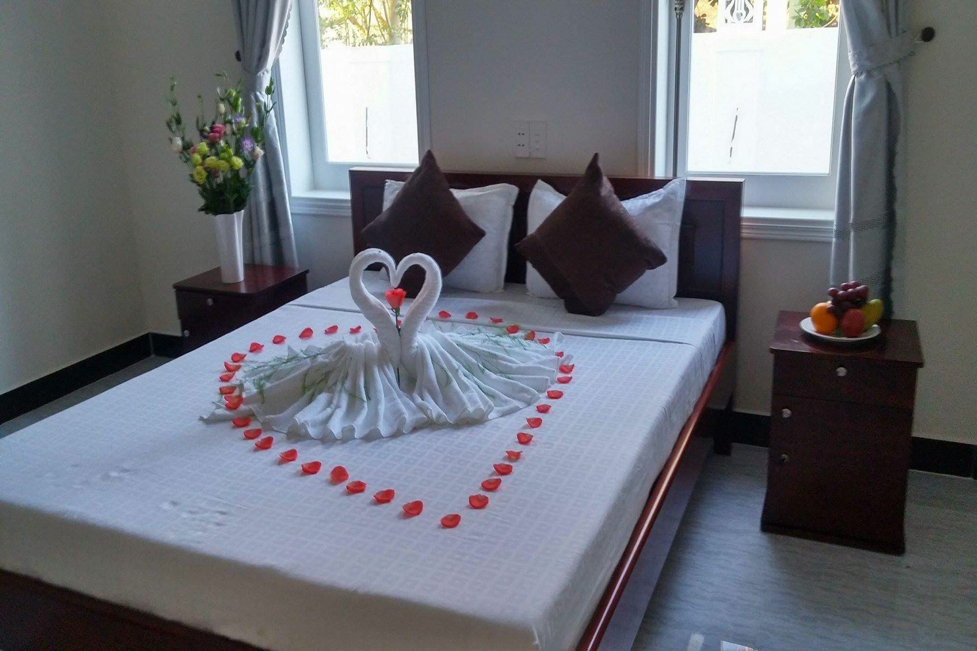 Basil Homestay Хойан Экстерьер фото