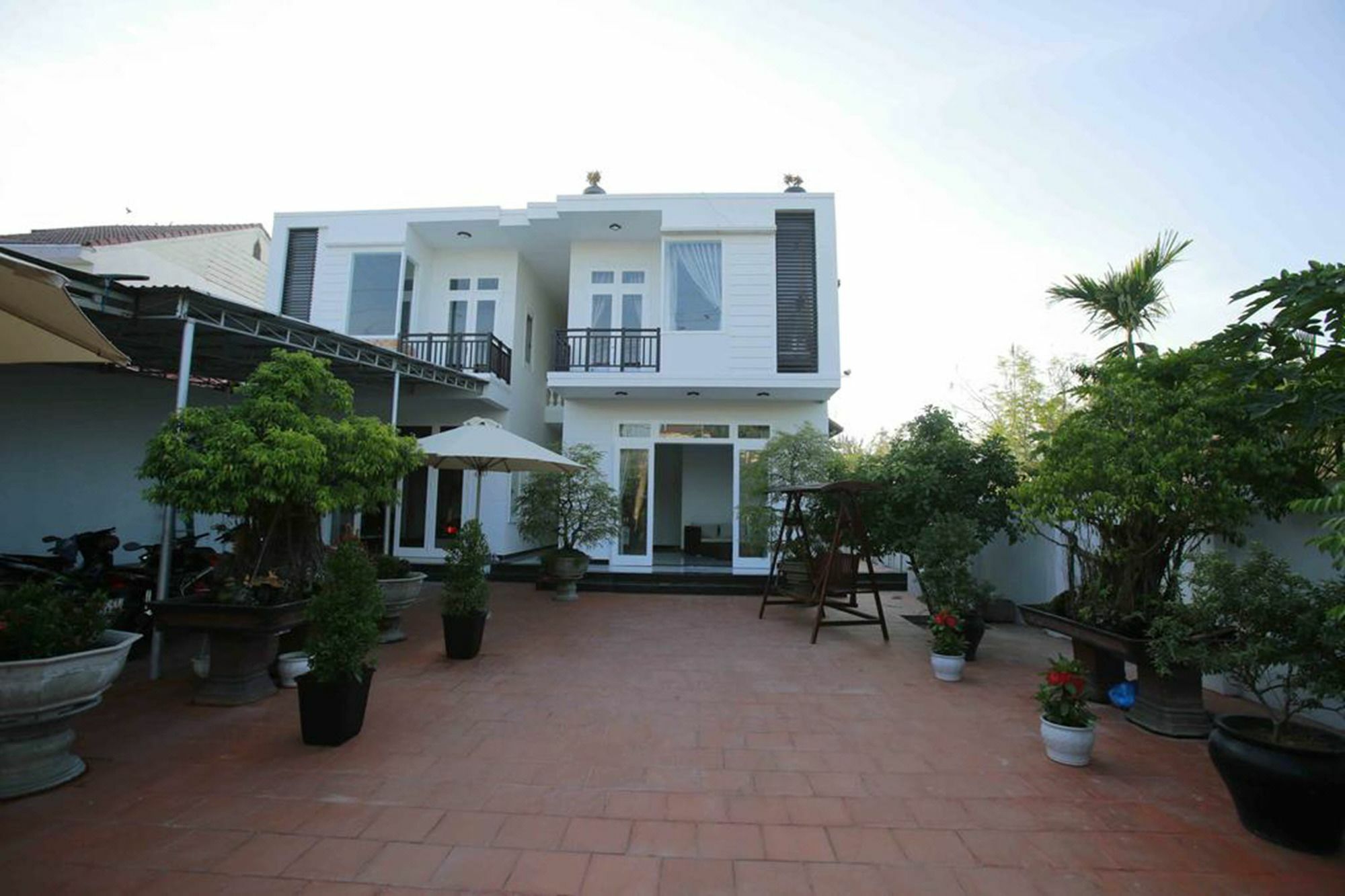 Basil Homestay Хойан Экстерьер фото