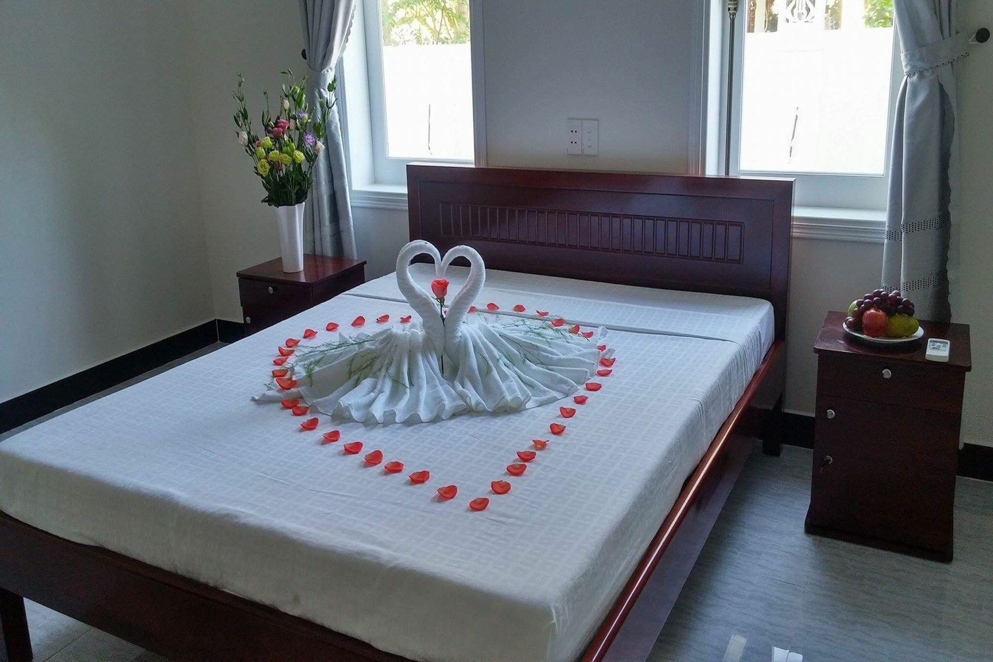 Basil Homestay Хойан Экстерьер фото