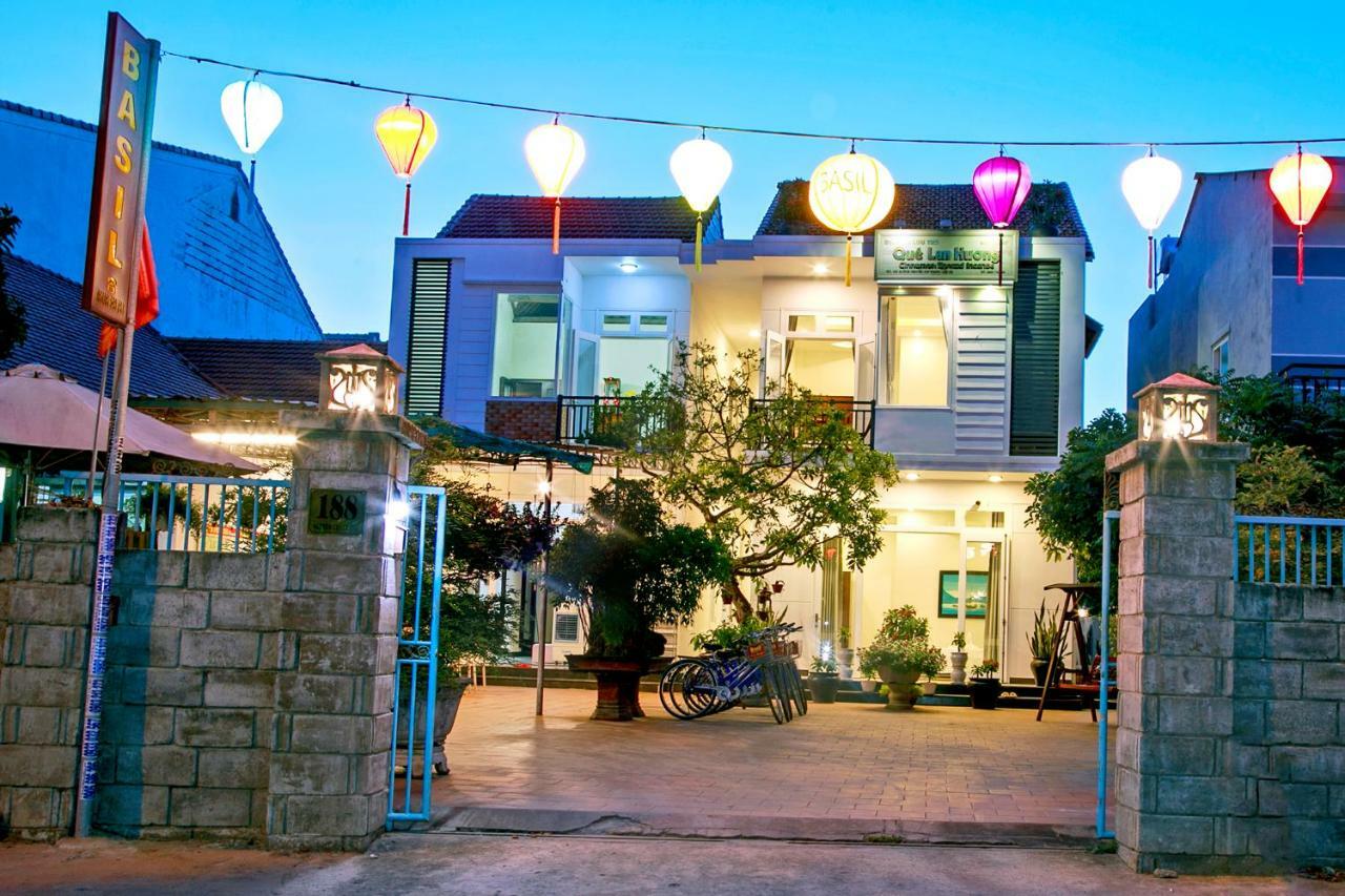 Basil Homestay Хойан Экстерьер фото